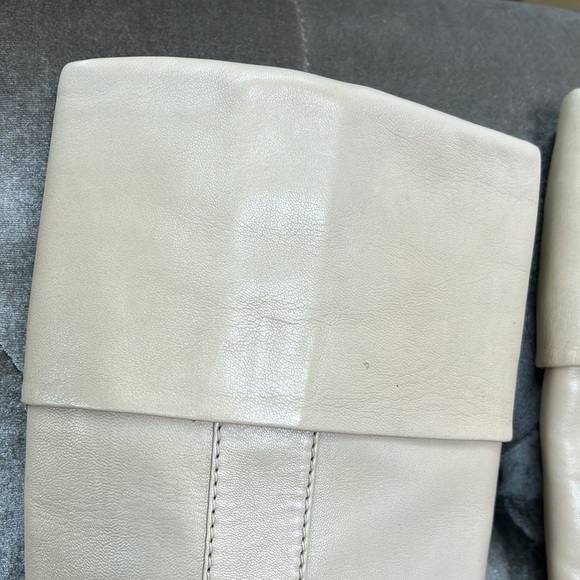 Costume National Italy butter soft leather heeled boots - Picture 8 of 9